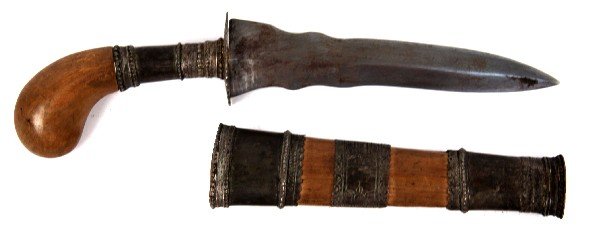 SMALL MALAYSIAN KRIS KNIFE WITH SCABBARD: Small kris knife with 5 inch blade. Wood scabbard with hand decorated metal fittings. Overall good condition.