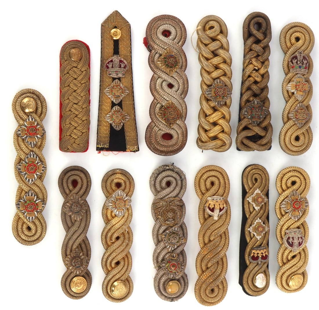 13 WWII POST WAR CANADIAN ARMY SHOULDER BOARD LOT: Lot of thirteen(13) WWII-Post War Canadian Royal Army shoulder board lot including boards for a Colonel, Captain, Lieutenant, 2nd Lieutenant and more! Shoulder boards range between approx. 4 3/4 inche