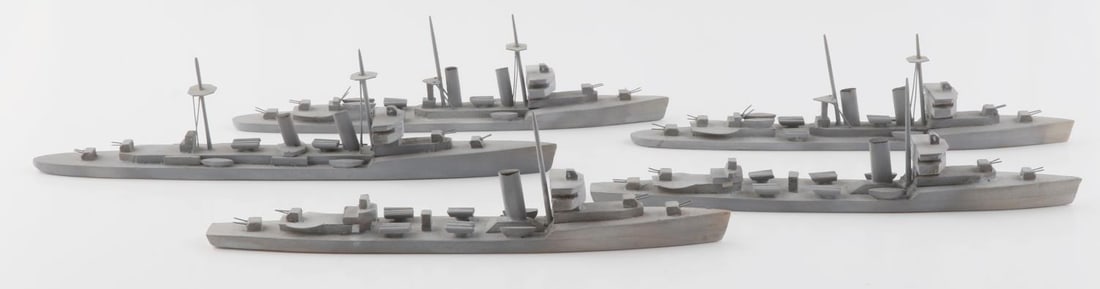 5 SCRATCHBUILT WOOD US NAVY SHIP MODEL LOT: 3 are hand written on hull USS Gridley, #380 '36 ps.6/39, USS Winslow #359 '36 PS 6/39, USS Mahan #364 '35 PS 6/39, remaining 2 are not marked, they measure 6 3/4 to 7 inches. All appear complete.