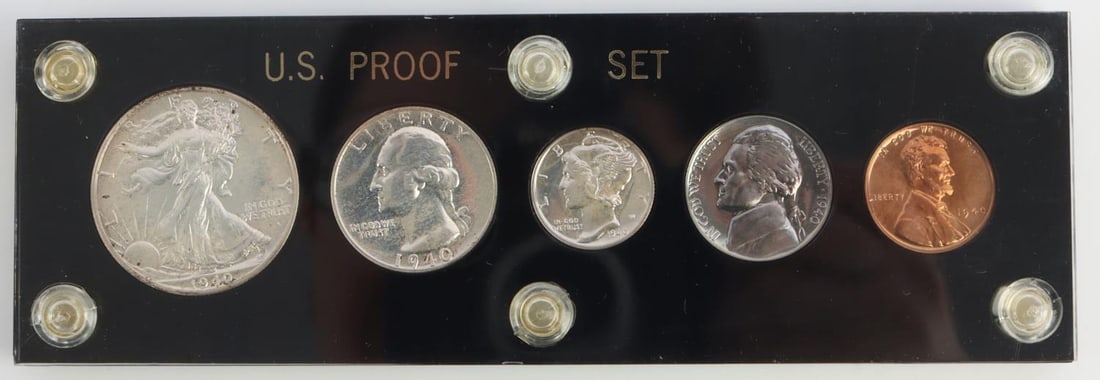 1940 5 COIN SILVER PROOF SET: Rare 5 coin set, in lucite holder.