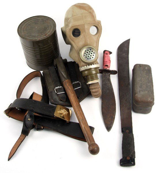 LOT OF MIXED 20TH CENTURY MILITARIA: Lot of mixed 20th century militaria. Model 1916 bacon can, unopened can Type-I freeze dried chicken, M 1917 Bolo with painted handle & rough blade, dress belt, and Sheffield Machete. Good variety.