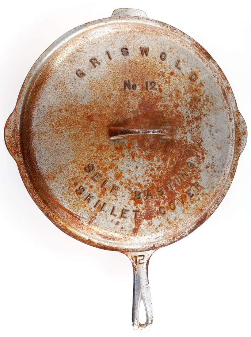 GRISWOLD NO 12 SKILLET FRYING PAN W LID TOP: Has light surface rust, which should easily cook off, scarce with lid.