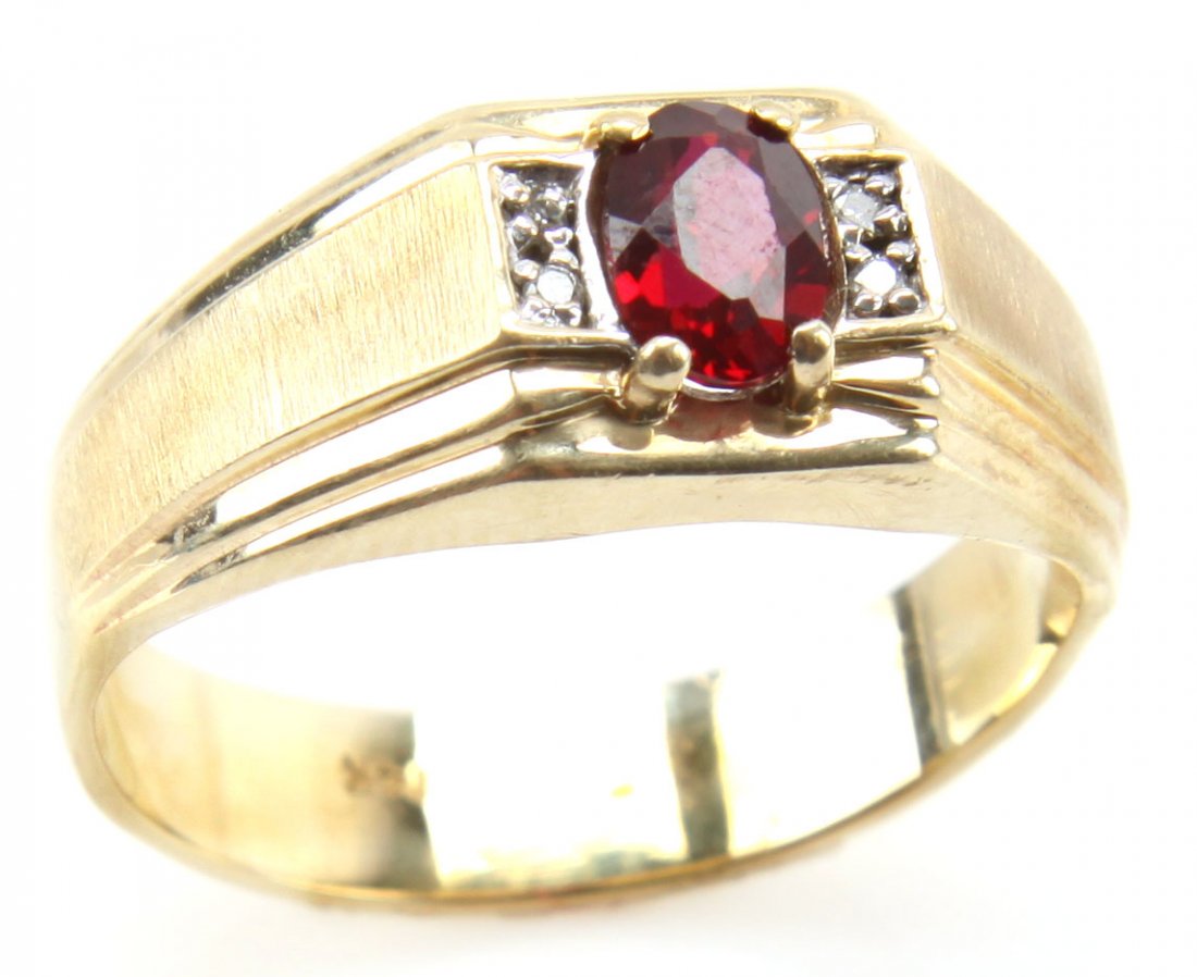 MENS 14K YELLOW GOLD RUBY & DIAMOND ESTATE RING