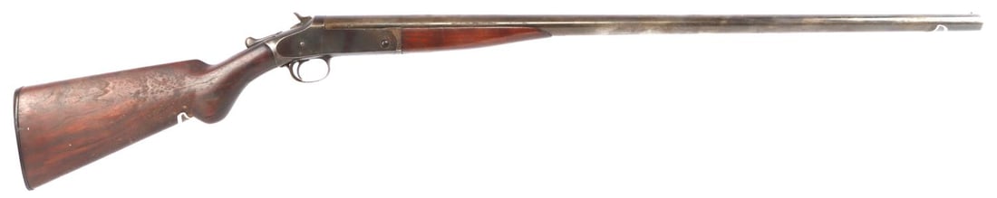 HARRINGTON & RICHARDSON 12 GAUGE SINGLE SHOTGUN: Harrington & Richardson Model 1900 12 gauge single-shot shotgun. Reflective bore with some pitting. 30 inch barrel. Left receiver marked maker and patent. Serial number behind trigger guard. Steel wit