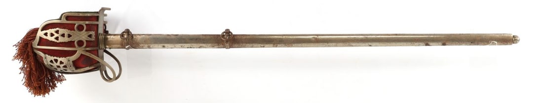 WWI SCOTTISH PARADE DRESS SWORD W KINGS CROWN: Antique WWI English or Scottish Officers Basket Hilt Broad Sword, Etched Blade. Blade measures 31 1/2 inches. Full length is 38 1/4 inches.