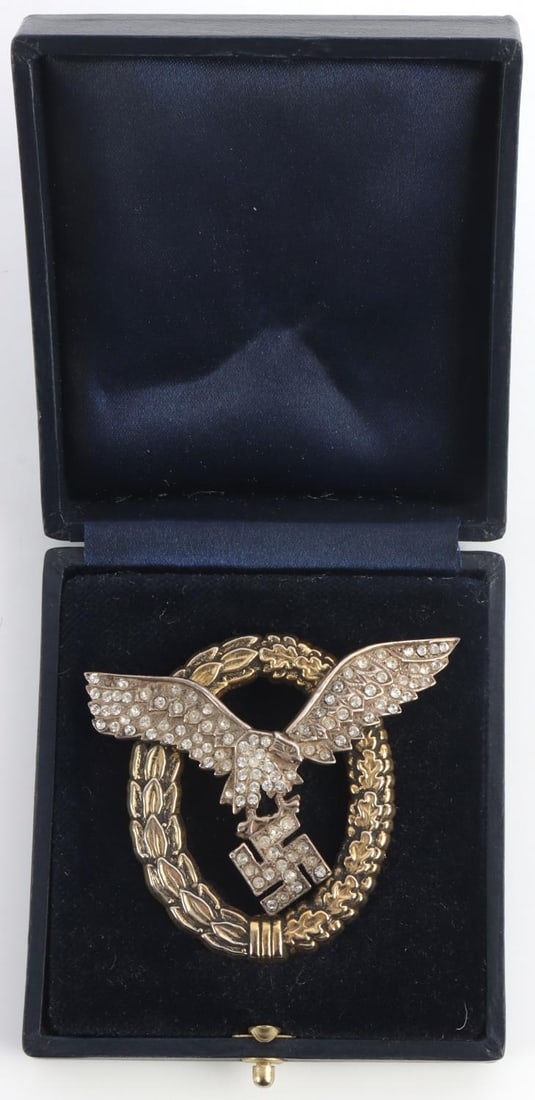 WWII GERMAN LUFTWAFFE PILOTS DIAMOND BADGE: Postwar copy. Marked "800" on reverse. In case measuring 3 1/4 inches long by 3 inches wide by 1 1/8 inches tall.