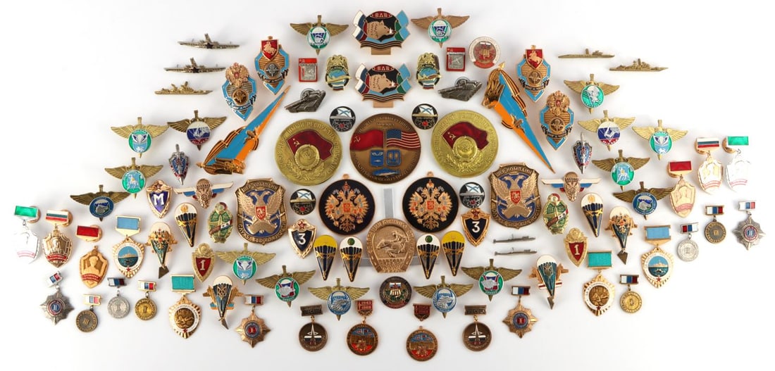 LOT OF 100 SOVIET & RUSSIAN POST WAR MEDAL PINS: COLD WAR SOVIET ARMY PATCHES & INSIGNIACold War Soviet Army Patches & Insignia. Includes badges, collar tabs, cap badges, tunic buttons, and more. All in very good condition. Unauthenticated and sold 