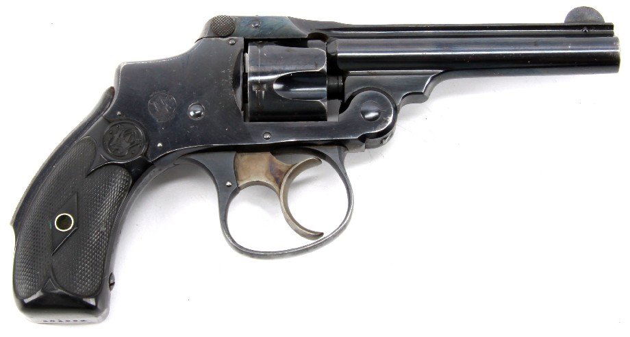SMITH &WESSON .32 SAFETY HAMMERLESS SECOND MODEL: Smith & Wesson .32 Safety Hammerless Second Model revolver, with 3 1/2 inch barrel. Bluing and grips appear original. Bore is spotless and shiny, bluing is about 85%, with some holster wear to muzzle