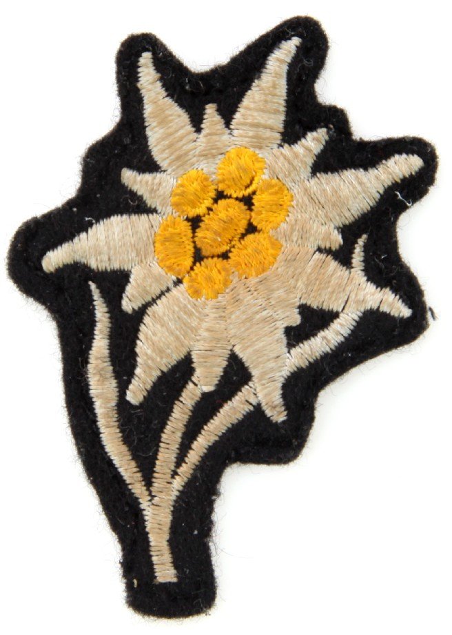 WWII GERMAN EDELWEISS SS MOUNTAIN M43 CAP PATCH: WWII German Edelweiss M-43 cap patch for SS mountain troops. Excellent condition.