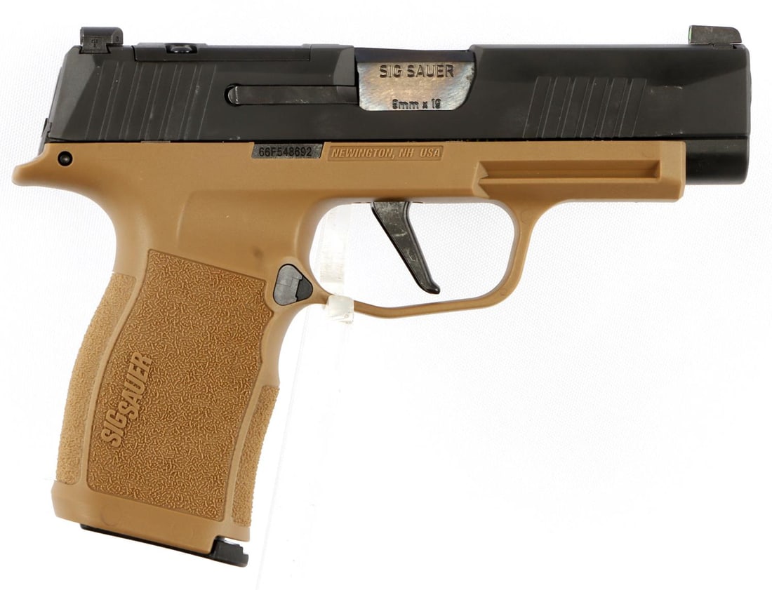SIG SAUER 365XL 9 RTXR3P C VP 9MM NIB: SIG Sauer P365XL 9mm Semi-Auto Pistol. Brand new in the factory hard case, complete with all essential accessories. Now your state laws before bidding. FFL required. no international shipping. Caliber
