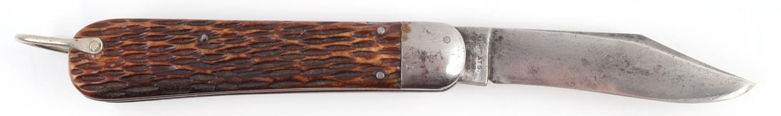 WWII US ARMY M-2 SCHRADE WALDEN PARATROOPER KNIFE: WWII US Army Paratrooper M2 switchblade knife. Clip point blade with ricasso marked, "Schrade CUT CO. Walden N.Y." on one side and "US Pats Dec 29.09, Sept 13.10, June 6.16" on the other. Push button