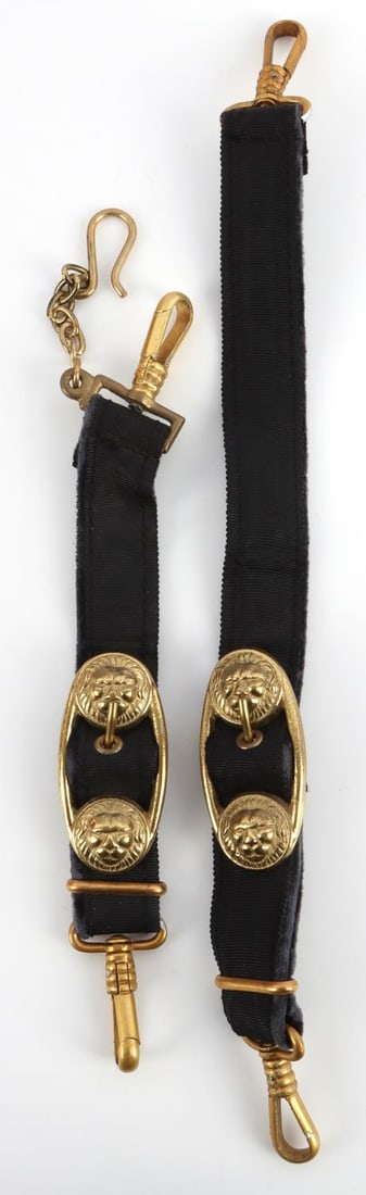 WWII GERMAN THIRD REICH KRIEGSMARINE DAGGER HANGER: Kriegsmarine lion's head dagger hanger's. Measures 9 7/8 X 13 inches. Very good condition. Slight tone loss.