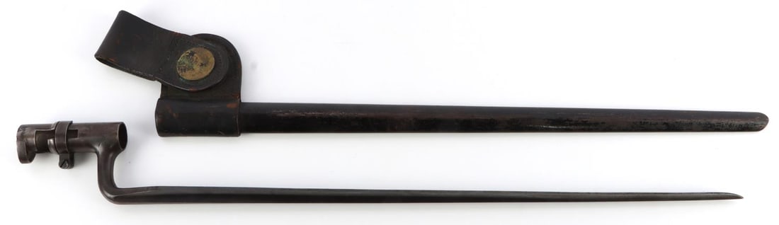 US 19TH CENT SOCKET BAYONET & SCABBARD: In good condition, marked "US" on ricasso. Some finish loss.