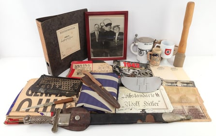 WWII VIETNAM GERMAN WORLD MILITARY COLLECTIBLES