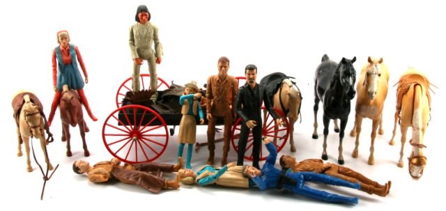 MARX BEST OF THE WEST JOHNNY WEST NEAR SET: With moderate play wear but containing a wealth of figures, parts, horses, buckboard, saddles, guns, lots of extras, very useful grouping, the buckboard is missing the tongue, a couple of the figures