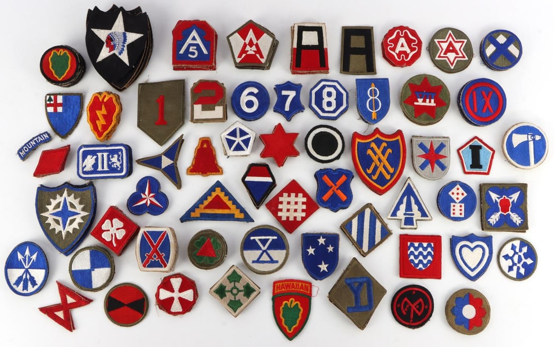 250 WWII POST WAR US ARMY INFANTRY DIVISION PATCH: Lot of two-hundred and fifty (250) WWII to post-war United States Army infantry division patches including, 1st Infantry division, 1st Army patch, 1st Army OCP, 2nd Infantry division, 14th Army Corps,
