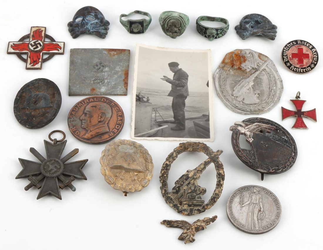 WWII DUG GERMAN SS MEDAL OLYMPIC TOKEN WOUND RINGS: Includes a Silver 1936 Olympic coin, and much more of interest, all dug or detector finds. 0