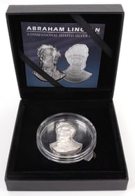 LINCOLN MEMORIAL 3 DIMENSIONAL SILVER COIN