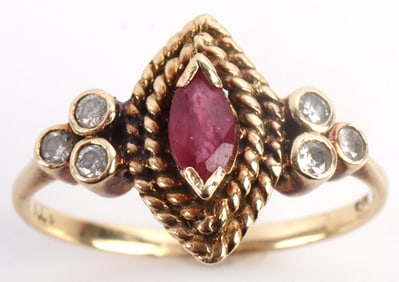 14K YELLOW GOLD RUBY DIAMOND ANTIQUE RING