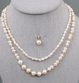 LOT OF GOLD AND PEARL NECKLACES AND PENDANT