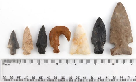 NATIVE AMERICAN LITHIC ARROWHEAD & HOOK LOT OF 6