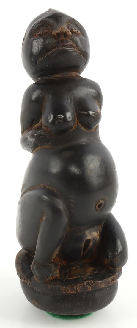 SOUTH ASIAN KRIS DAGGER HANDLE FERTILITY DESIGN: Fertility-styled handle crafted from either ebony or rosewood. Measures 4 1/2 inches. Very good condition.