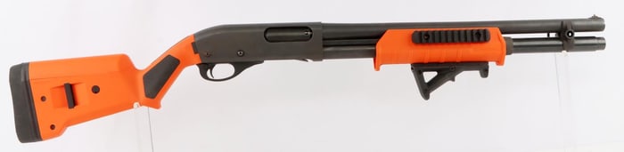 REMINGTON 870 12 GAUGE PUMP ACTION SHOTGUN