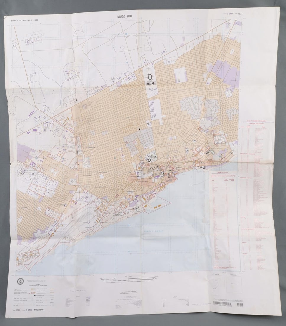 BLACK HAWK DOWN BATTLE OF MOGADISHU CITY MAP 1992: City of Mogadishu, Somalia map prepared by the U.S. Government Defense Mapping Agency. Published 1992, in the lead-up to Task Force Ranger, Operation Gothic Serpent and the Battle of Mogadishu. Measur