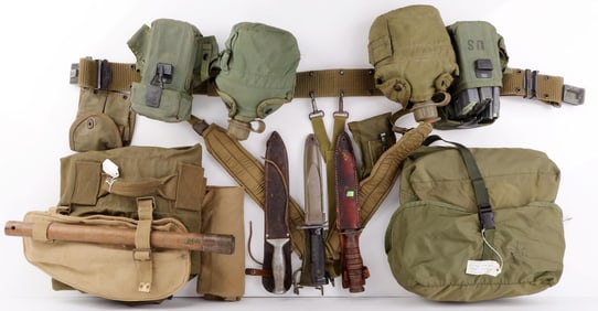 14 VIETNAM WAR TO POST WAR US MILITARY FIELD GEAR