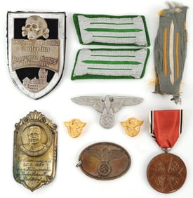 8 WWII GERMAN REICH SHOULDER BOARDS & BADGES LOT