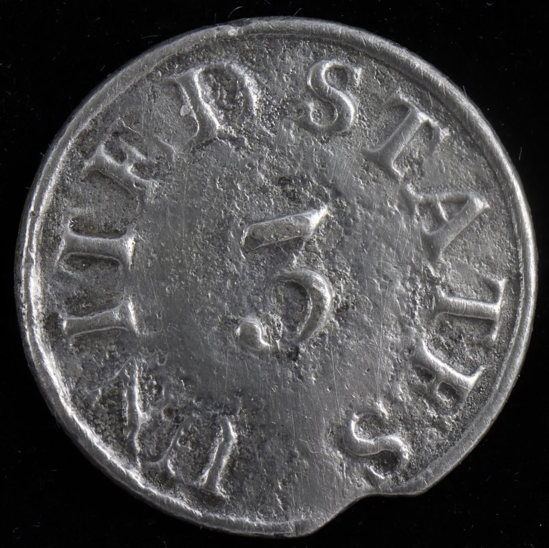 1798 UNITED STATES 3RD INFANTRY REGIMENT BUTTON: Non dug example, what looks like damage at 6:00 we belive a Die cud from original striking, 20 mm pewter, Albert's GI 28 R3, Rarity Value RV35, one of the better extremely fine examples known. From th