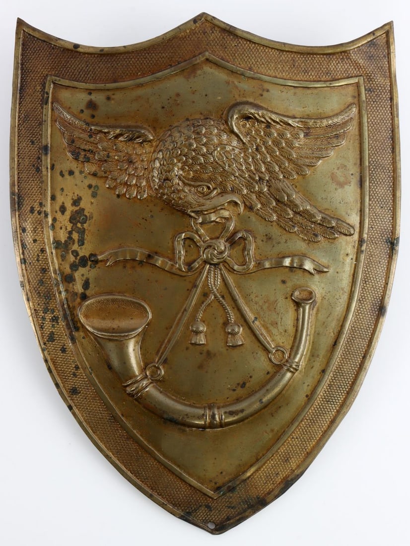 VOLUNTEER MILITIA LIGHT IN OR RFN PLATE 1820 -1835: Shield shaped brass cap plate with embossed eagle and bugle horn. Reverse features plume socket. Measures 5 3/4 X 5 inches. From the lifetime collection of Dr. Lou Hill, Tallahassee, Fl.