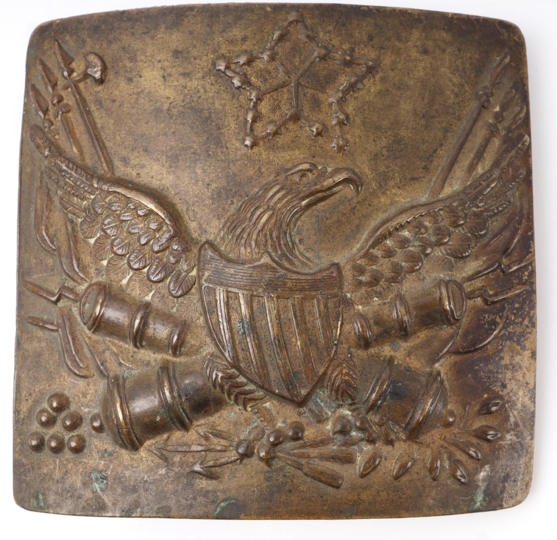 MILITIA BELT PLATE STAR OF STARS 1818 - 1830: Size 69 X 70 mm, O'Donnell plate 161, non regulation, star of stars, unusual six point stars, Die struck rolled brass plate, unusual and scarce. This lot has a reserve.
