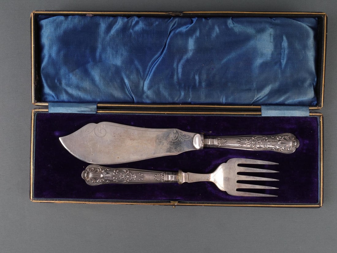 WWII GERMAN ADOLF HITLER SILVER FISH CUTLERY SET: WWII German cutlery fish set in the original box. Both are engraved A. H. for Adolf Hitler and stamped EPNS A1. The original box does show some leather loss but operates normally.