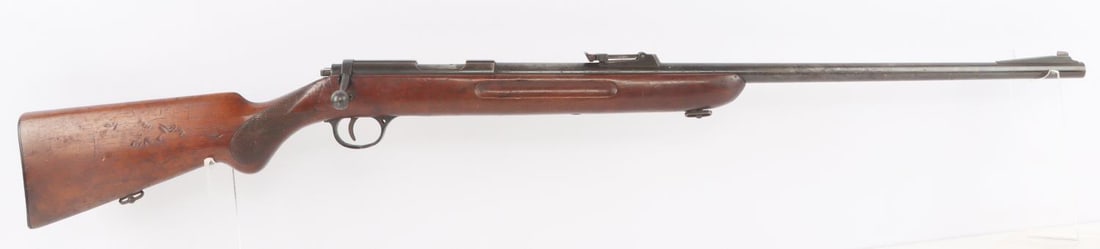 PRE-1940 WALTHER SPORTMODELL V 22 CAL BOLT ACTION: Walther Sportmodell V bolt action rimfire rifle with 25.5-inch barrel. Top of receiver is stamped in Gothic script "Waffenfabrik Walther Zella-Mehlis Thuringen." The Walther banner, model name and var