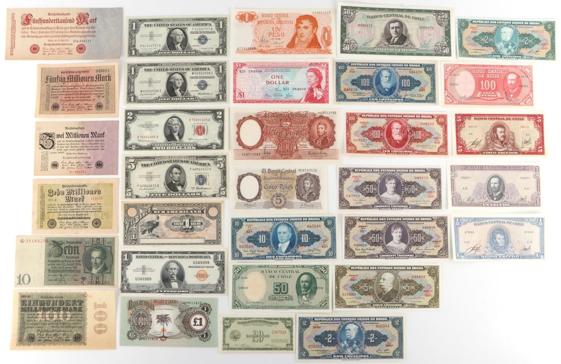 32 WORLD & U.S. UNCIRCULATED BANKNOTE CURRENCY LOT: All uncirculated as photographed, 28 mixed world and 4 U.S. silver certificate and red seal $2.00 note.