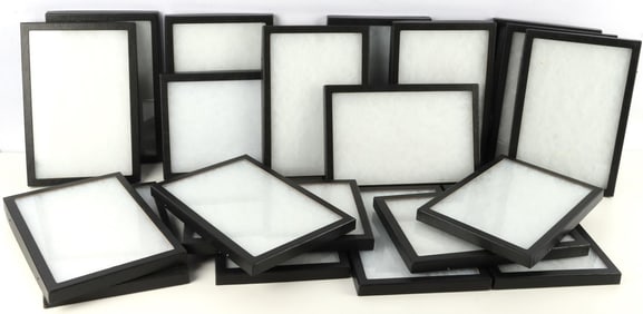 20 USED SAME SIZE RIKER MOUNT DISPLAY CASE LOT