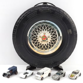 HOT WHEELS RALLY CASE WITH 5 REDLINE HOTWHEELS
