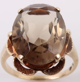 SMOKEY TOPAZ 14K GOLD RING SIZE 8.5