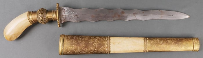FILIPINO MORO GUNONG KRIS STYLE DAGGER