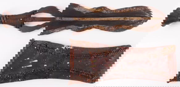 19TH CENTURY TRIBAL CONGOLESE IRON SHORT SWORD
