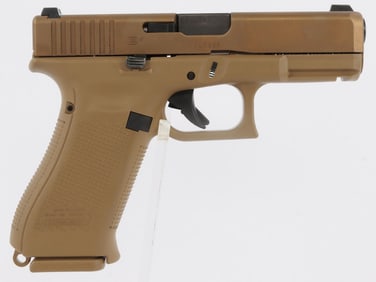 GLOCK 19X 9MM SEMI AUTO PISTOL + 3 MAGS & HOLSTER
