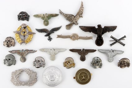WWII GERMAN LUFTWAFFE SS TOTENKOPF BADGE LOT