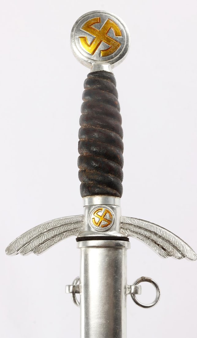WWII GERMAN REICH LUFTWAFFE OFFICERS SWORD: Gaeflen maker's mark on ricasso. Aluminum construction. Unauthenticated, sold as is.