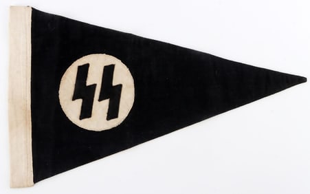 WWII GERMAN THIRD REICH SS LEIBSTANDARTE PENNANT