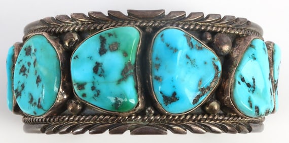 NAVAJO SILVER BANGLE WITH TURQUOISE SPENCER