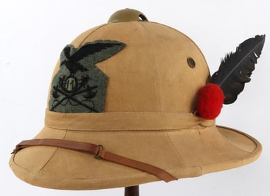 WWII ITALIAN 11TH ALPINI M1928 PITH SUN HELMET