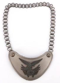 WWII GERMAN LUFTWAFFE STANDARD BEARER GORGET