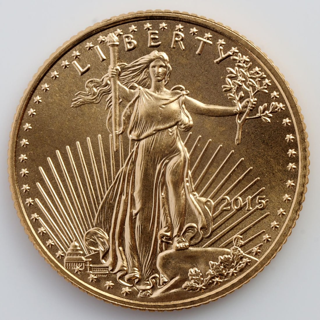2015 GOLD 1/10 OZT OUNCE AMERICAN EAGLE BU COIN: Brilliant uncirculated. This lot has a reserve.