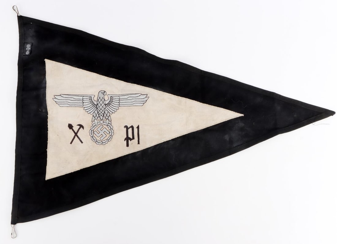 WWII GERMAN THIRD REICH SS PENNANT PIONEER: SS pennant flag with raised silver bullion Reichsadler. SS RZM tag 26/38. Non-fluorescing. Measures 29 X 19 inches. SS RZM tag 26/38.